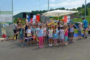 Združeni nastopajoči